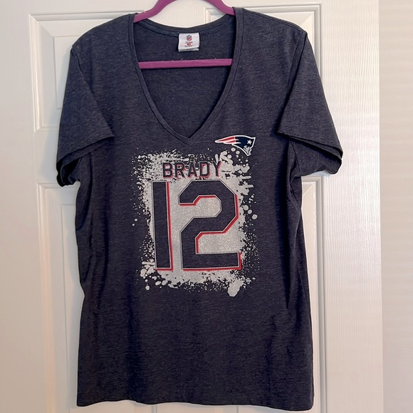 NFL Tops - New England Patriots Tom Brady T-shirt.